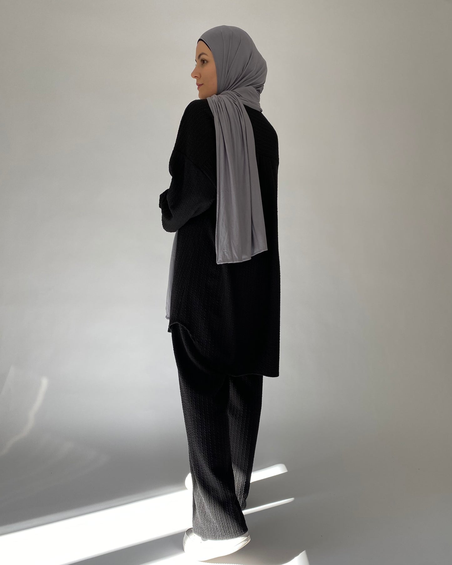 Susu 2-Piece Black