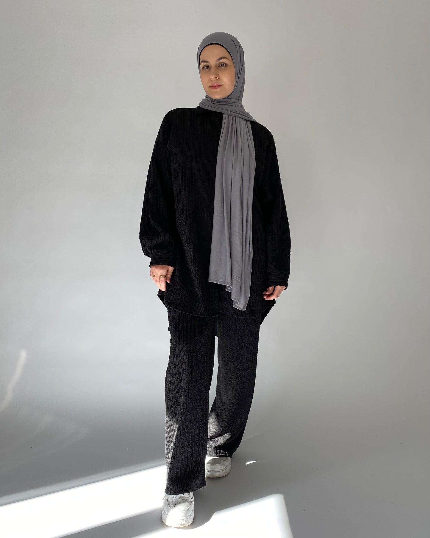 Susu 2-Piece Black