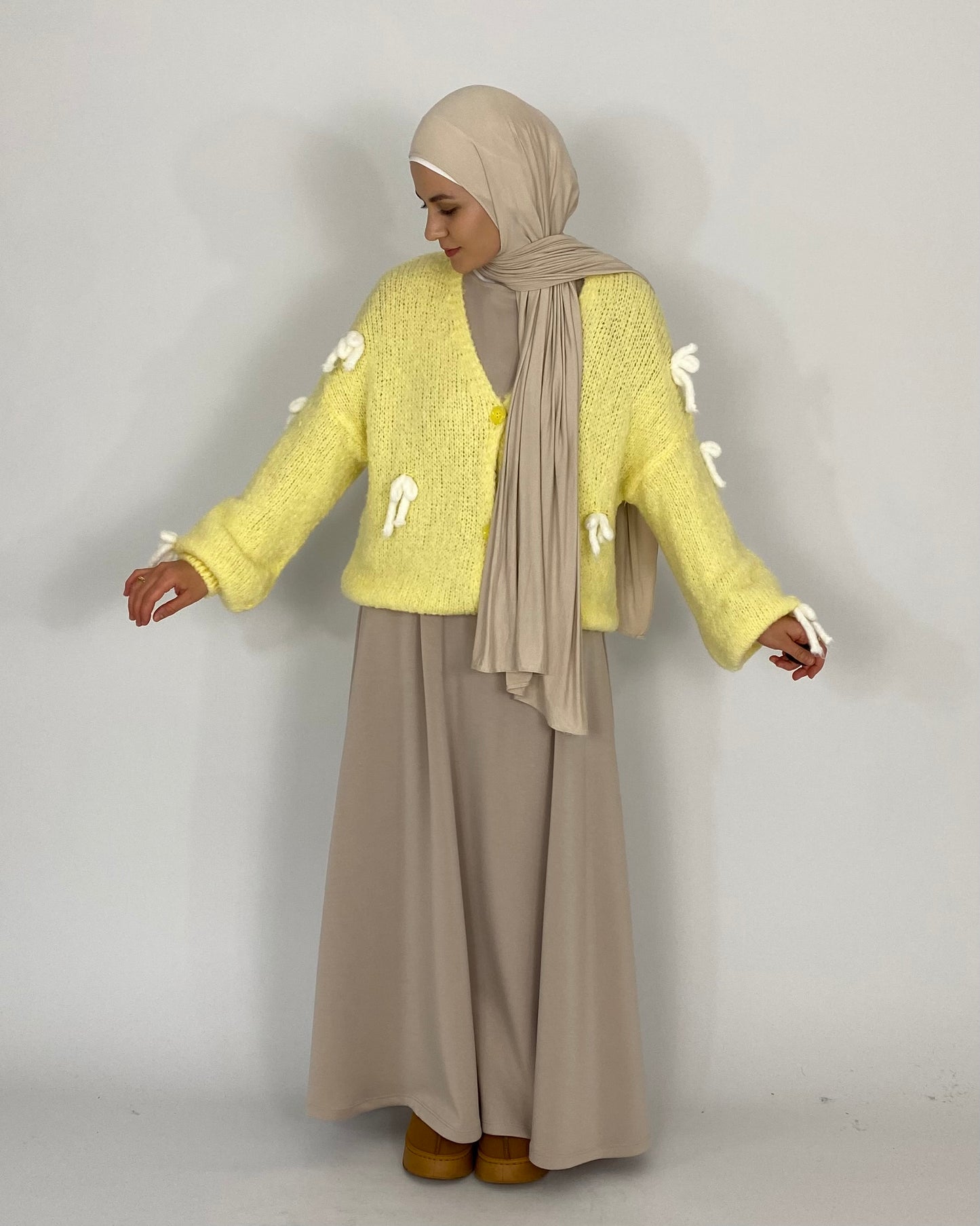 Rua'a Cardigan