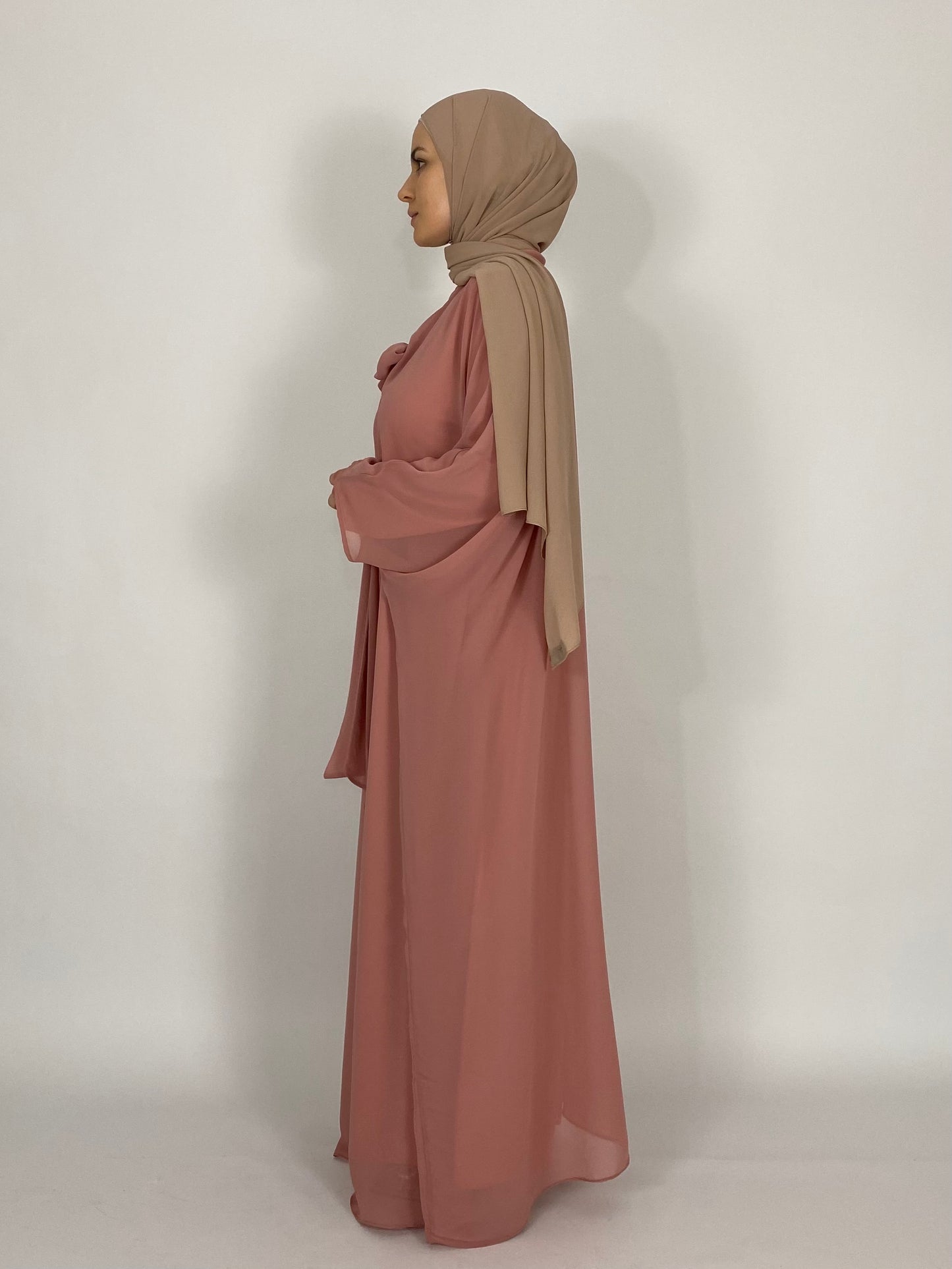 Lana Abaya Strawberry