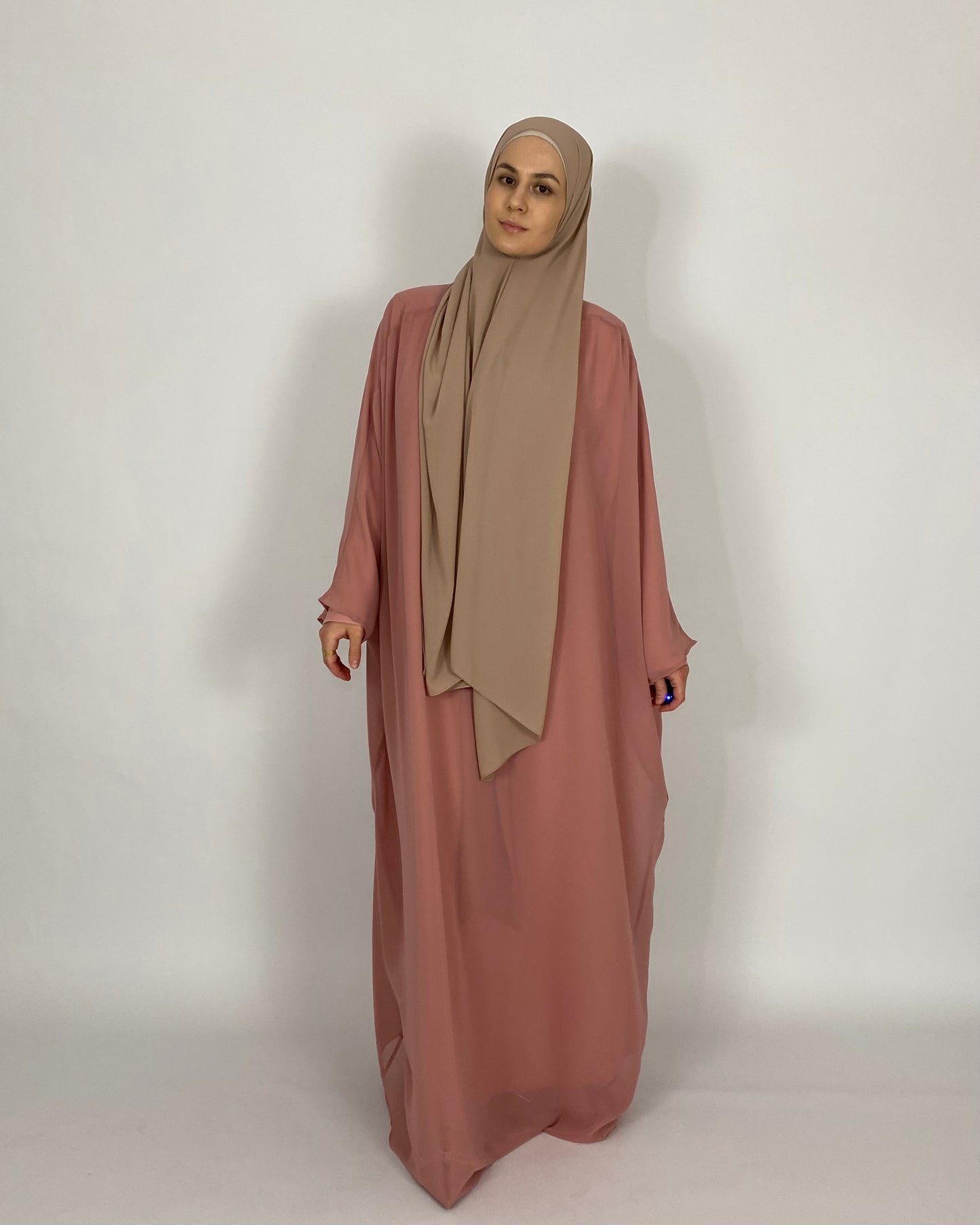 Lana Abaya Strawberry